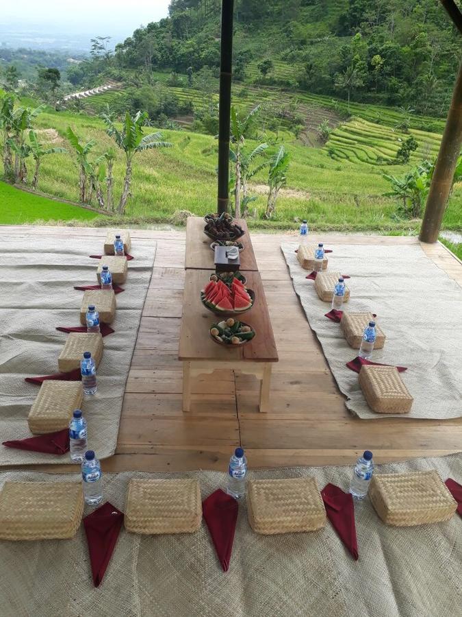 Rumah Dharma มาเกอลัง ภายนอก รูปภาพ